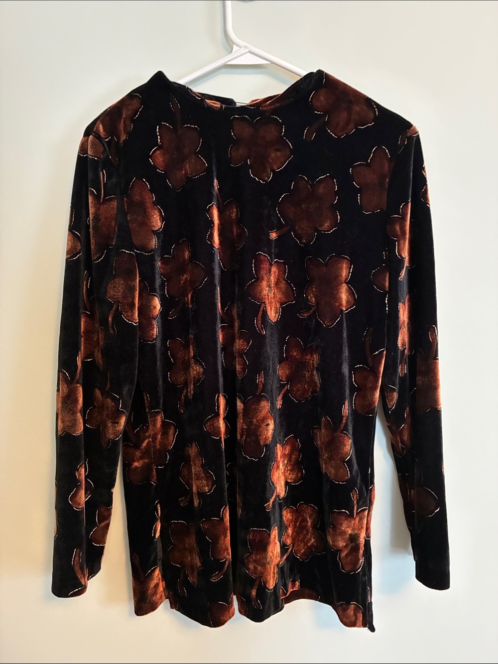 Briggs New York Velvet Burnout Floral Long Sleeve Top - Copper on Black